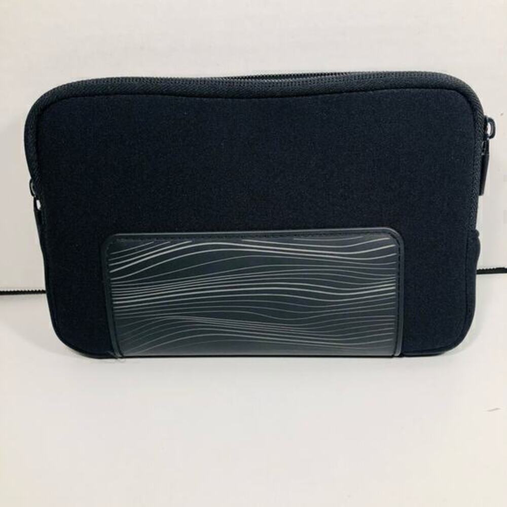 Belkin F8N518 Black Case